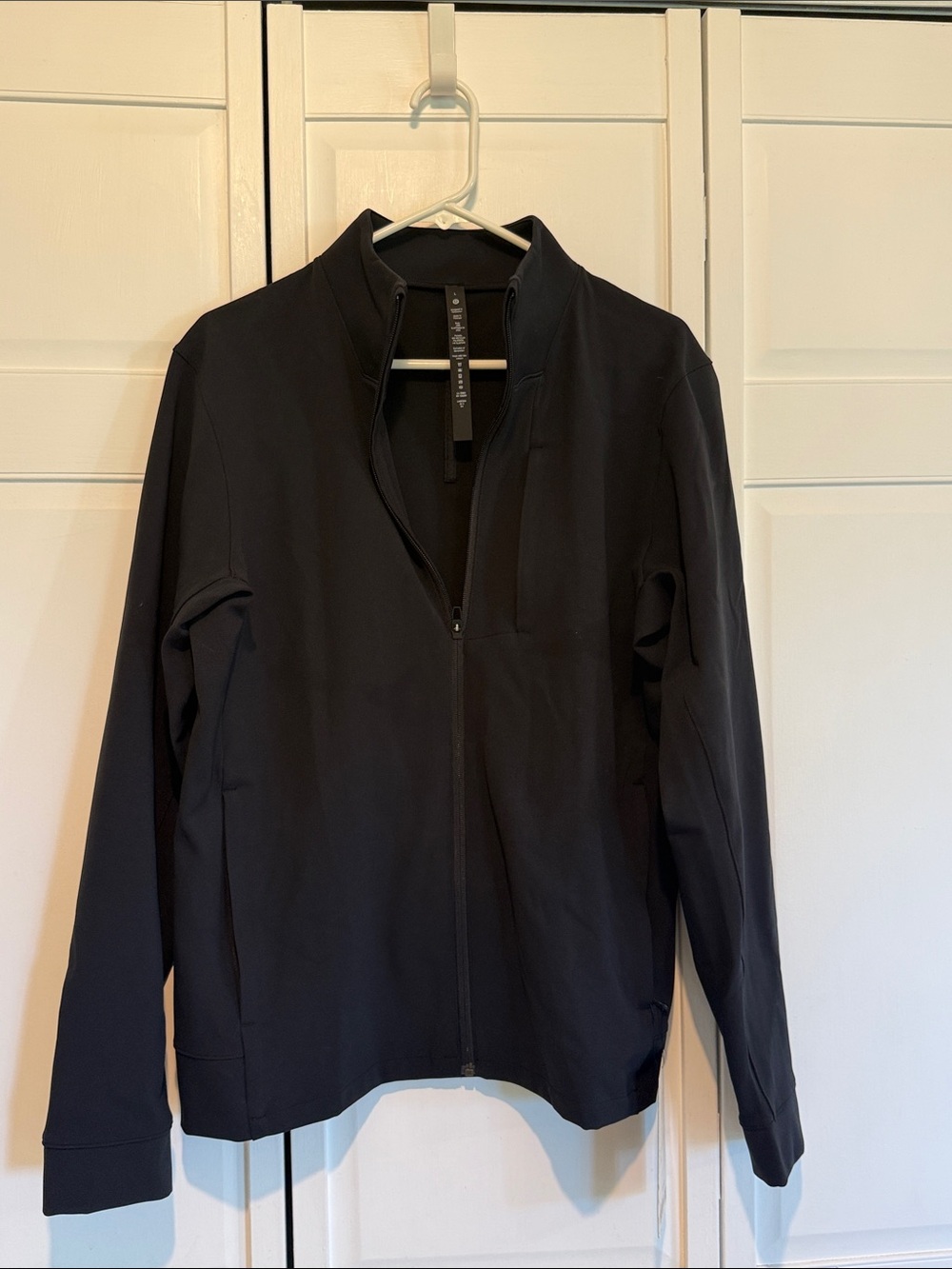 lululemon athletica sojourn Men's Black Lightweight Full-Zip Jacket